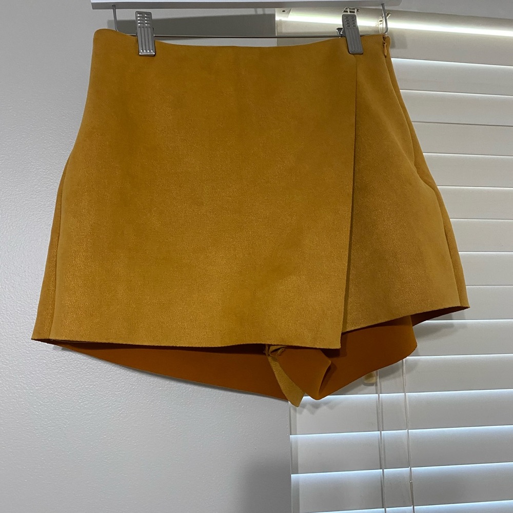 Mustard velvet forever21 skort